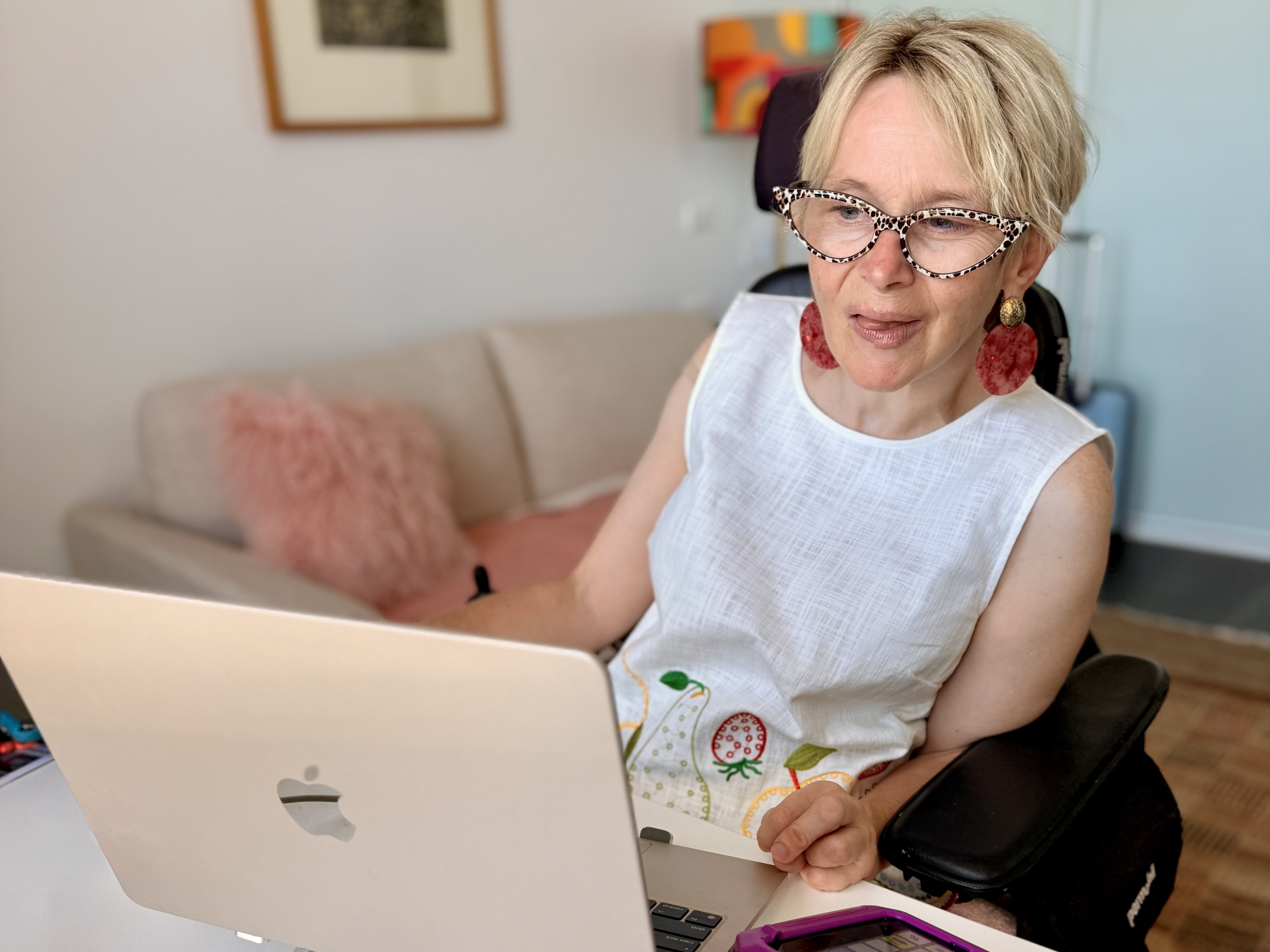 Fiona working at her computer